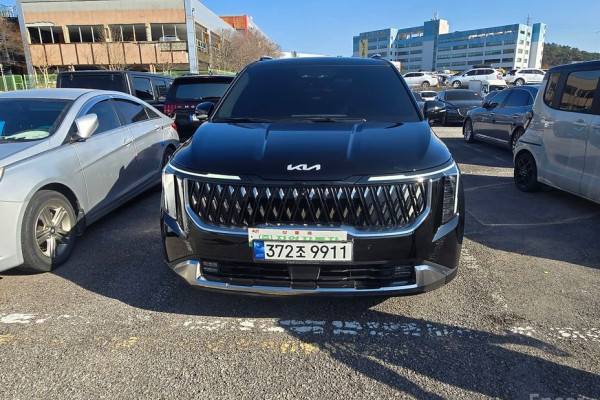 2024 Kia Carnival с пробегом 41 000 км