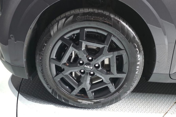 2024 Kia Carnival с пробегом 27 123 км