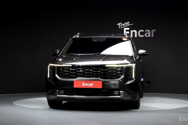 2024 Kia Carnival с пробегом 27 123 км