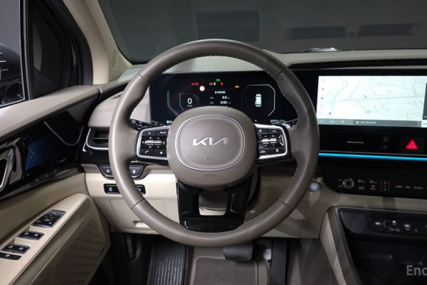 2024 Kia Carnival с пробегом 27 123 км
