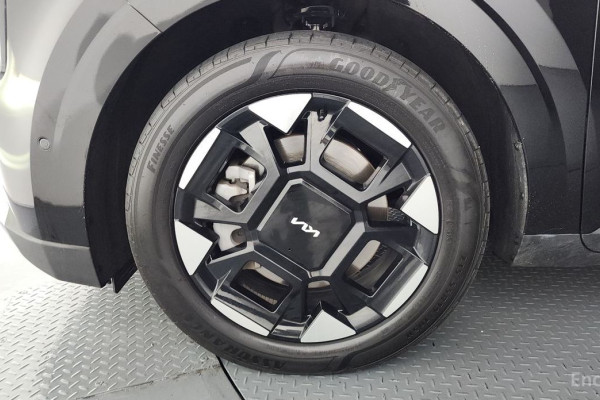 2024 Kia Carnival с пробегом 29 978 км