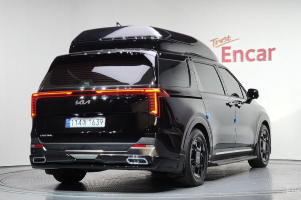 2024 Kia Carnival с пробегом 23 336 км