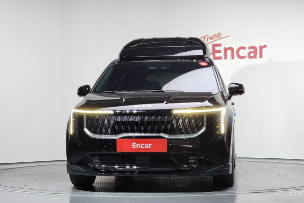 2024 Kia Carnival с пробегом 23 336 км