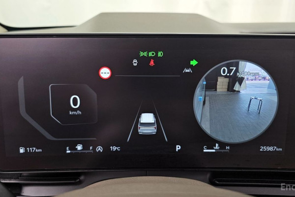 2025 Kia Carnival с пробегом 25 987 км