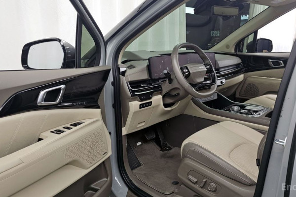 2025 Kia Carnival с пробегом 25 987 км