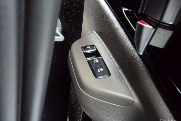 2024 Kia Carnival с пробегом 52 529 км