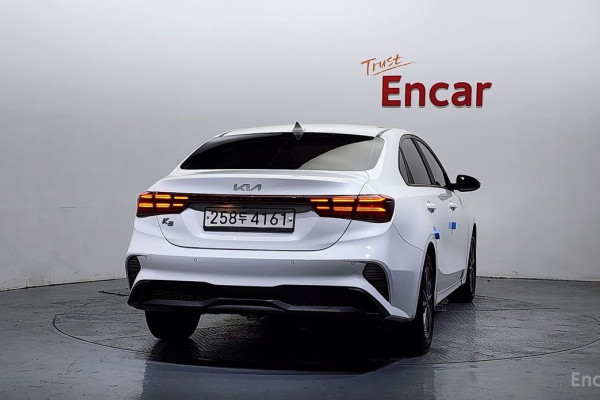 2021 Kia K3 с пробегом 129 357 км