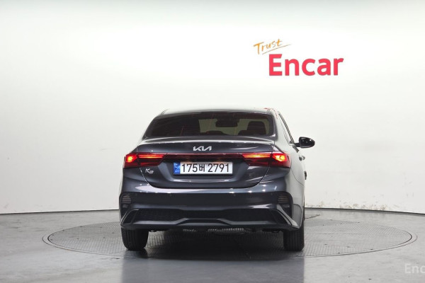 2022 Kia K3 с пробегом 38 160 км