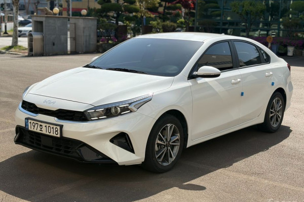 2022 Kia K3 с пробегом 45 818 км