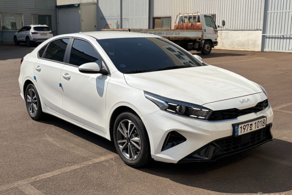 2022 Kia K3 с пробегом 45 818 км