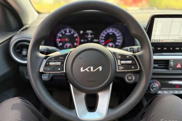 2022 Kia K3 с пробегом 45 818 км