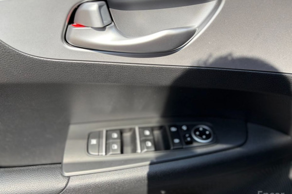 2022 Kia K3 с пробегом 45 818 км