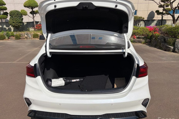 2022 Kia K3 с пробегом 45 818 км