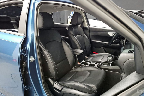 2022 Kia K3 с пробегом 83 233 км