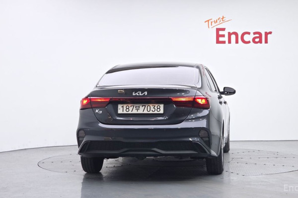 2022 Kia K3 с пробегом 68 275 км