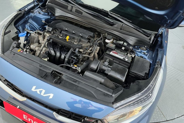 2022 Kia K3 с пробегом 90 521 км