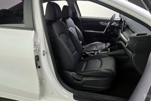 2022 Kia K3 с пробегом 80 716 км