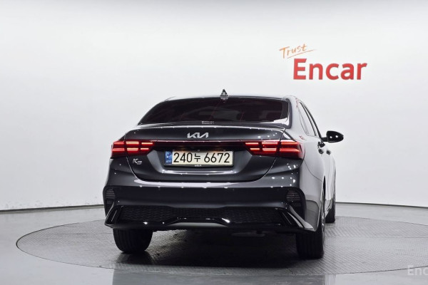 2021 Kia K3 с пробегом 41 501 км