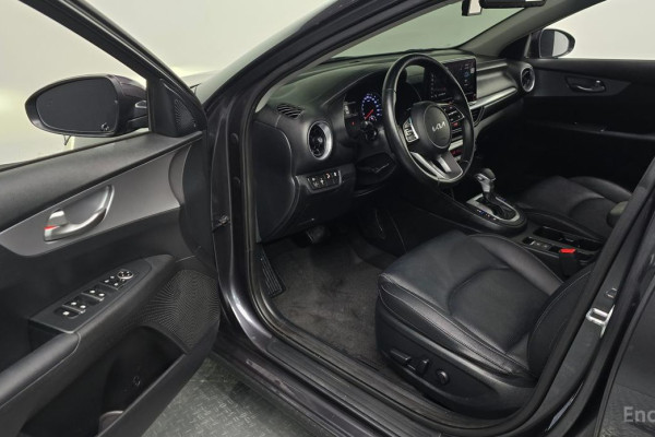 2021 Kia K3 с пробегом 41 501 км