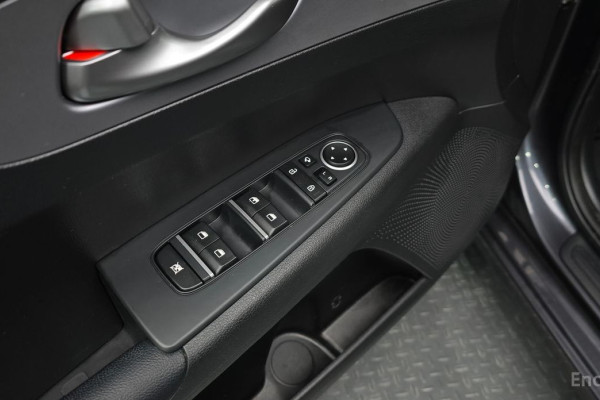 2021 Kia K3 с пробегом 41 501 км