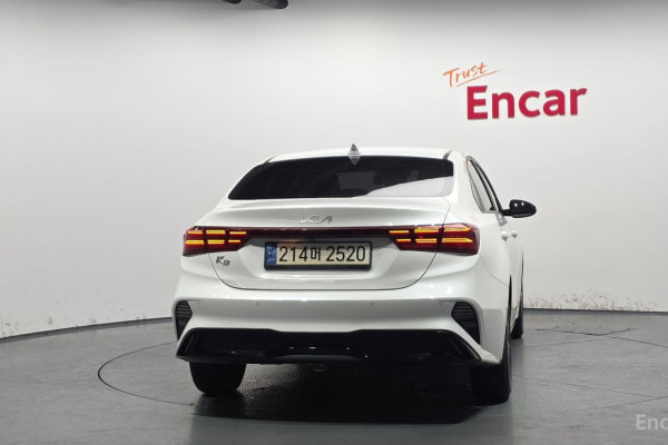 2022 Kia K3 с пробегом 83 291 км