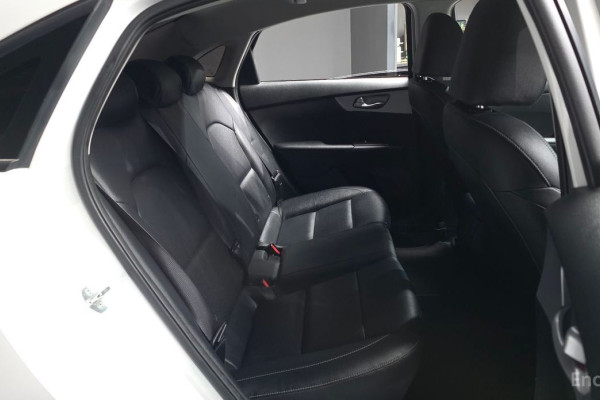 2022 Kia K3 с пробегом 94 123 км