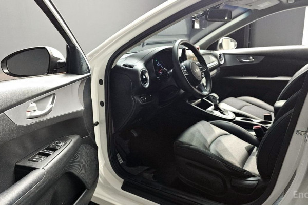 2022 Kia K3 с пробегом 50 951 км