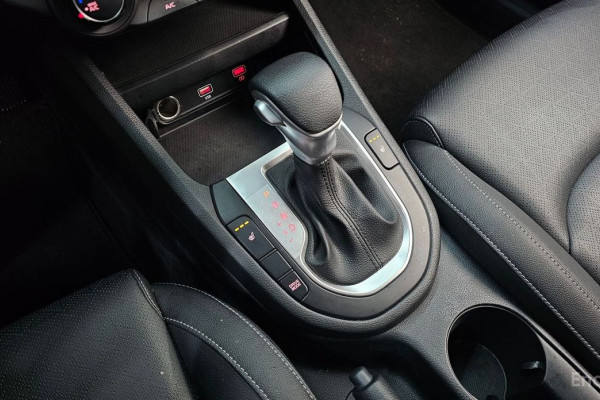 2022 Kia K3 с пробегом 54 022 км