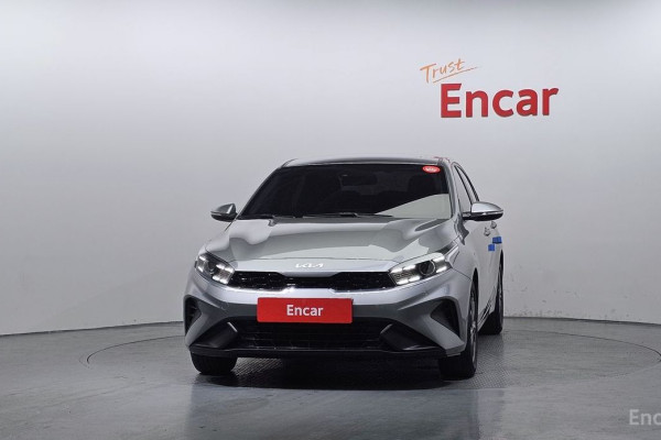 2022 Kia K3 с пробегом 82 156 км