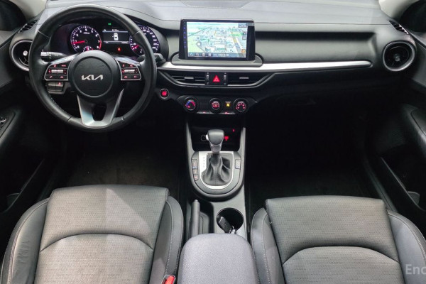 2022 Kia K3 с пробегом 104 949 км