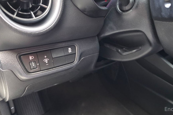 2022 Kia K3 с пробегом 104 949 км