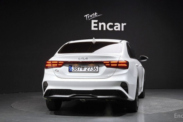 2022 Kia K3 с пробегом 76 436 км