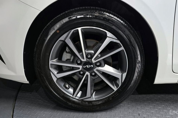 2022 Kia K3 с пробегом 76 436 км