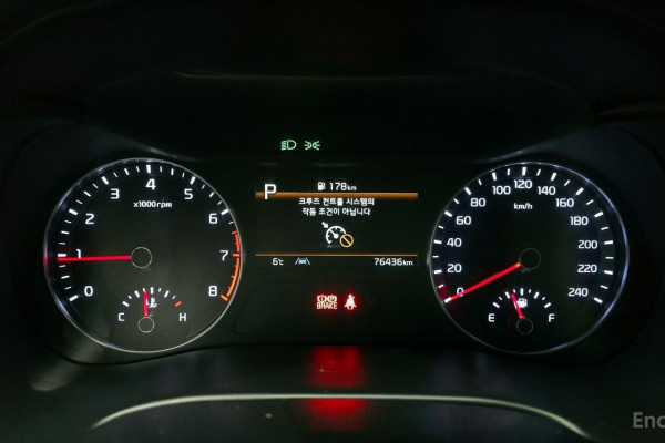 2022 Kia K3 с пробегом 76 436 км