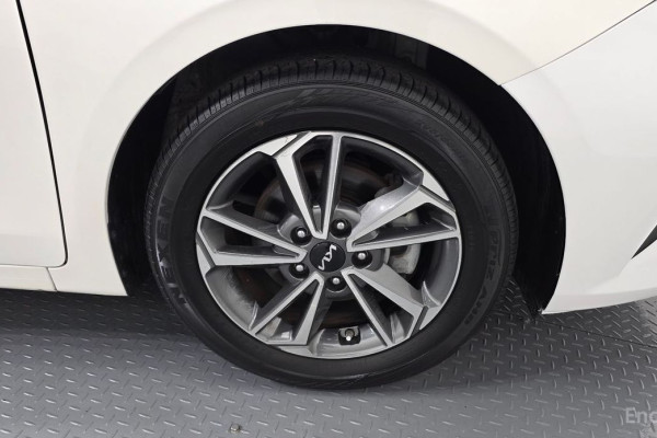 2021 Kia K3 с пробегом 41 142 км