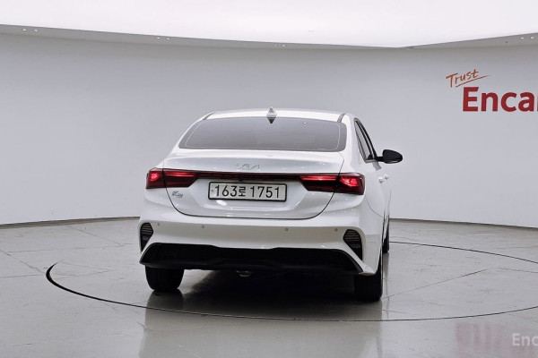 2022 Kia K3 с пробегом 71 827 км