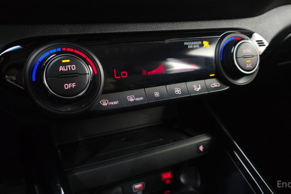 2021 Kia K3 с пробегом 56 529 км