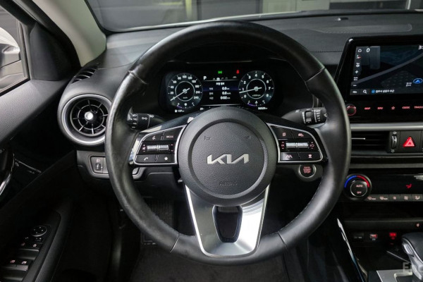 2021 Kia K3 с пробегом 56 529 км