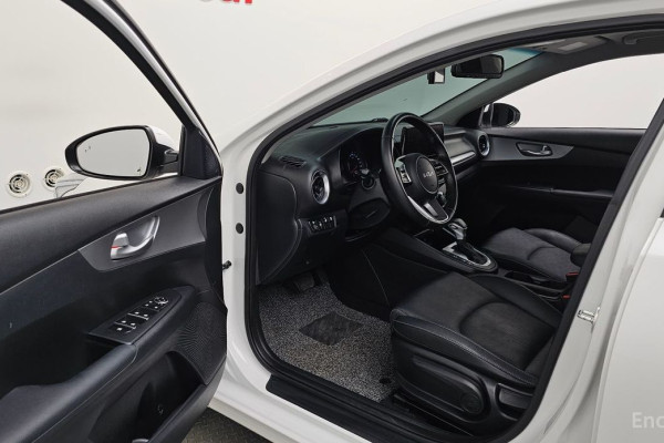 2022 Kia K3 с пробегом 31 405 км