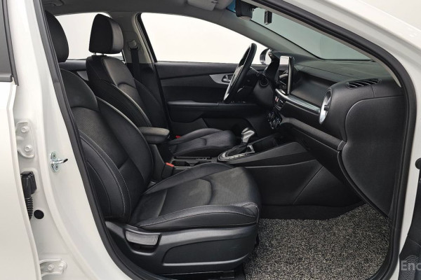 2022 Kia K3 с пробегом 31 405 км