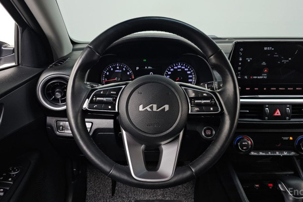 2022 Kia K3 с пробегом 31 405 км