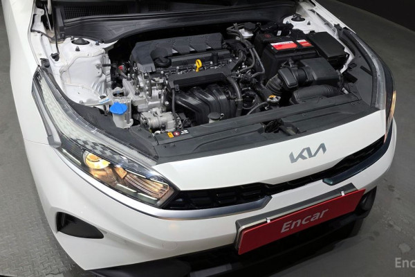 2021 Kia K3 с пробегом 97 886 км