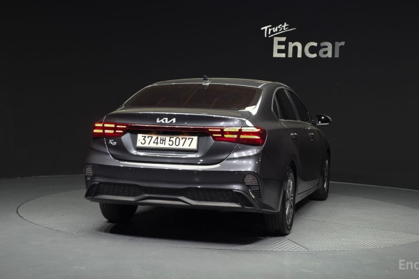 2021 Kia K3 с пробегом 34 077 км