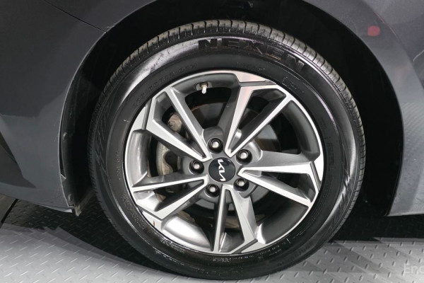 2021 Kia K3 с пробегом 34 077 км