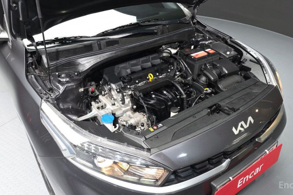 2021 Kia K3 с пробегом 34 077 км