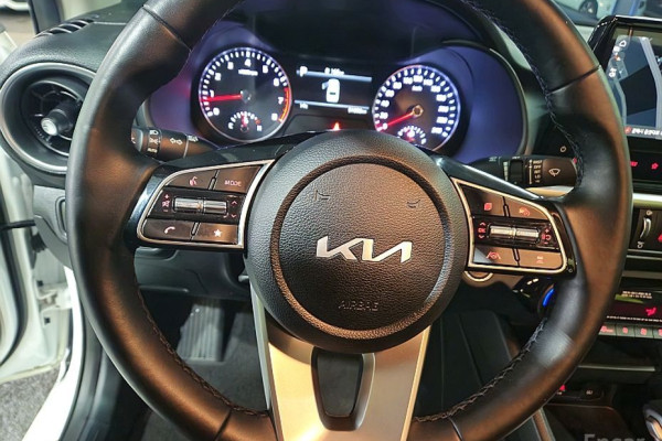 2022 Kia K3 с пробегом 51 900 км