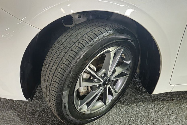 2022 Kia K3 с пробегом 51 900 км