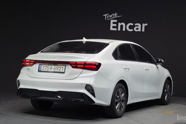 2021 Kia K3 с пробегом 50 111 км