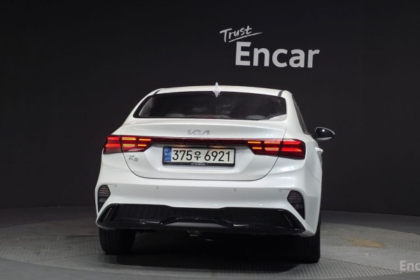 2021 Kia K3 с пробегом 50 111 км