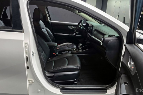 2022 Kia K3 с пробегом 136 240 км